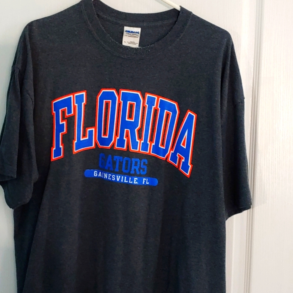 Men's FL Gator T-shirt. As XL. Dark gray